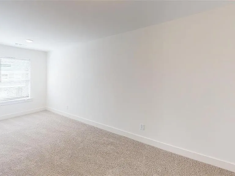 6414 Shalks Crossing Dr — Photo 25