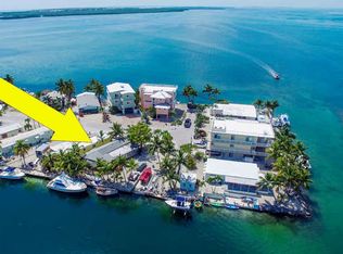 250 Camelot Dr, Tavernier, FL 33070