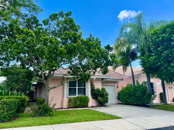 300 Coral Trace Court, Delray Beach, FL 33445