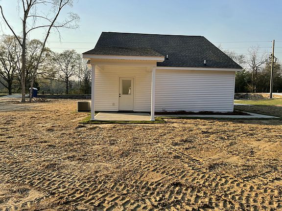 3rd image of 3786 Wire Road