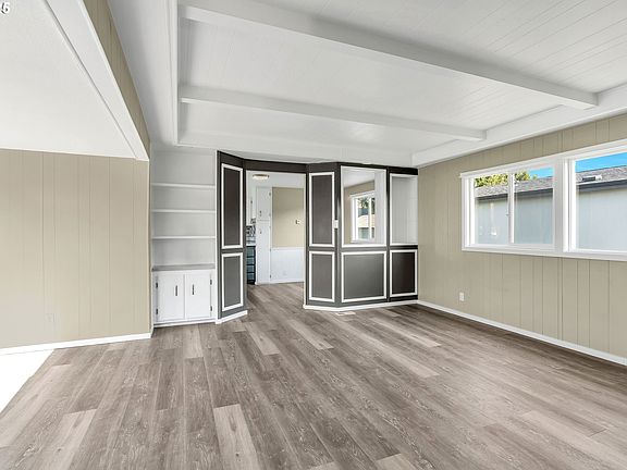 3rd image of 10701 SE Highway 212 Pne Unit J3