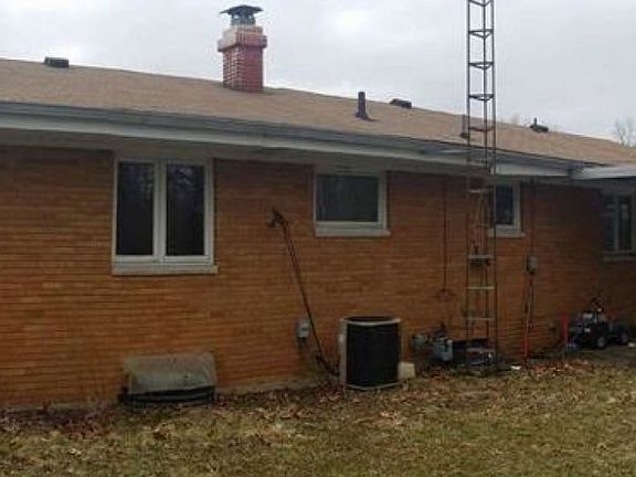 2nd image of 3705 Saint Johns Way