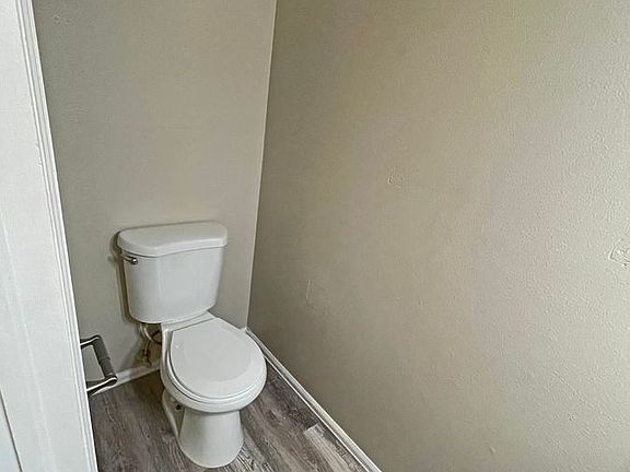 4th image of 1 Castle Royal Dr #3