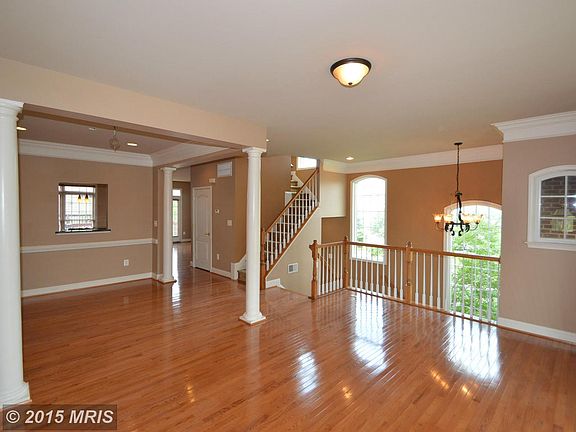4th image of 5454 Serviceberry St