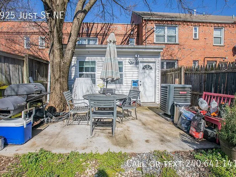 4925 Just St NE — Photo 32