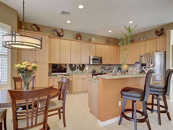 4th image of 7072 Bent Menorca Dr