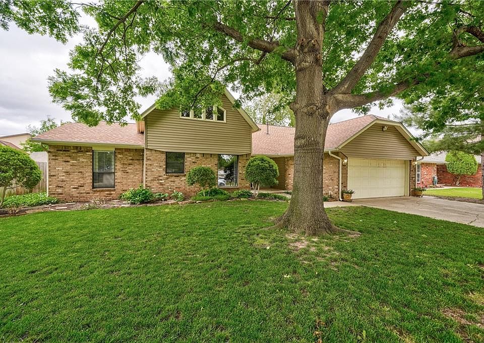 1st image of 3108 N Eagle Ln
