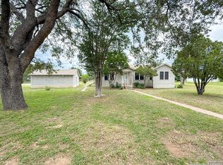 18602 N Prairie St, Lytle, TX 78052