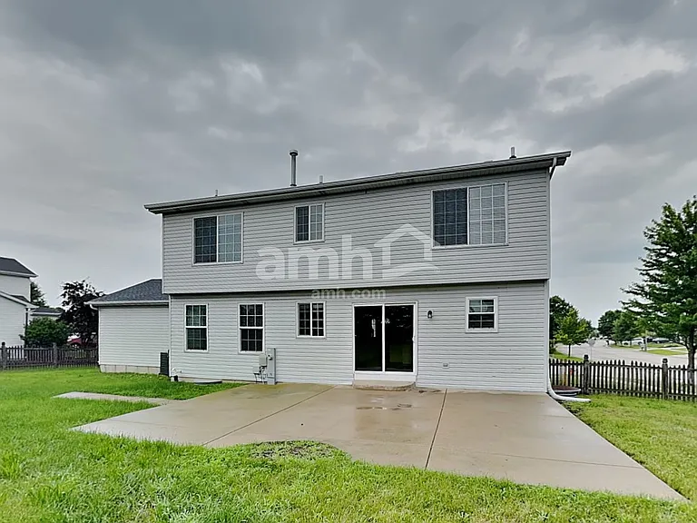 1305 Bassett Dr — Photo 21
