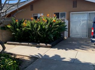 1547 Santa Ana Ave, Costa Mesa, CA 92627