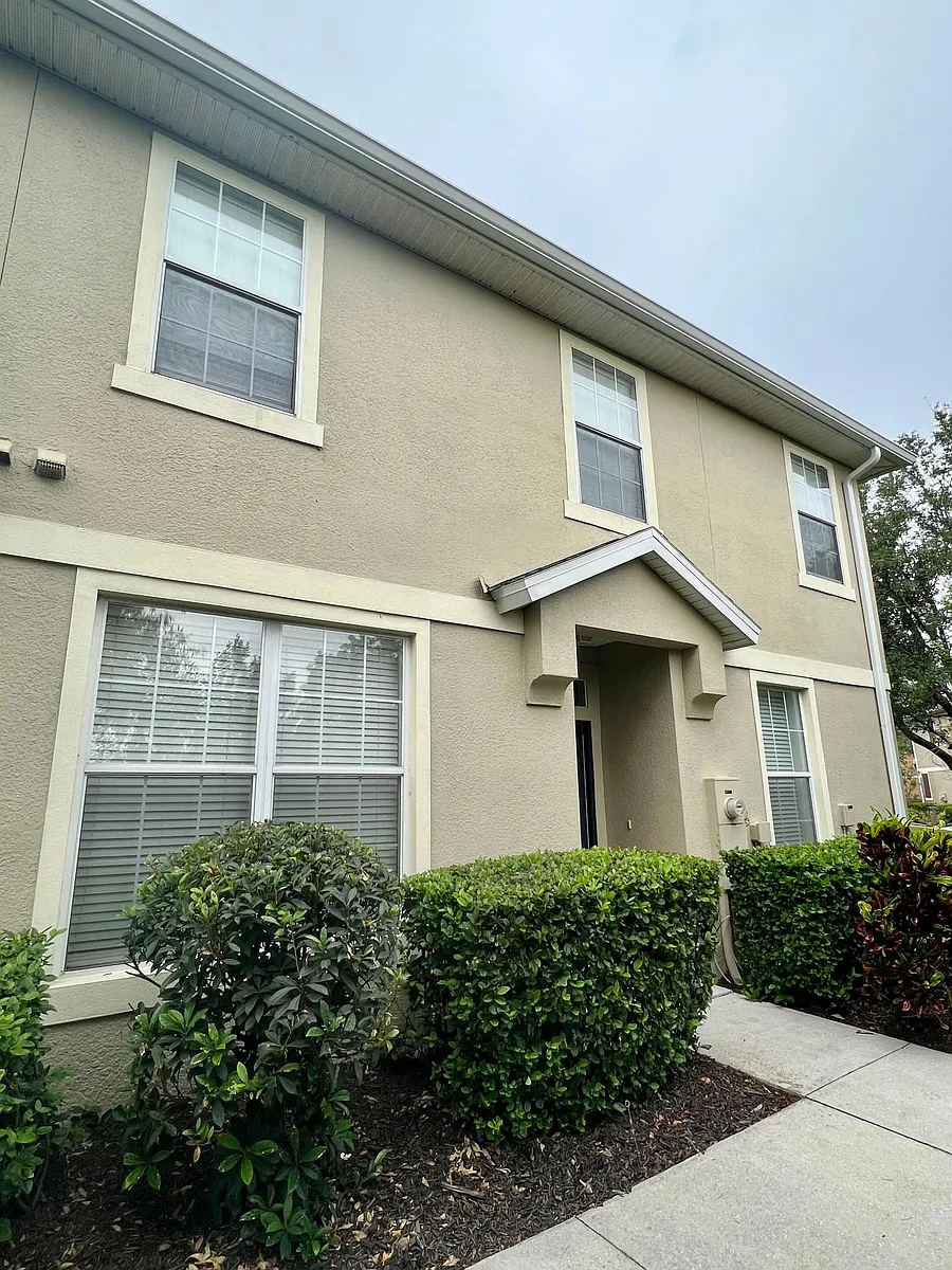 Building Photo - 6850 Breezy Palm Dr