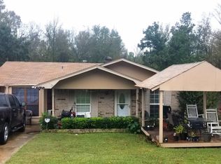 1710 Skyline Dr, Ruston, LA 71270