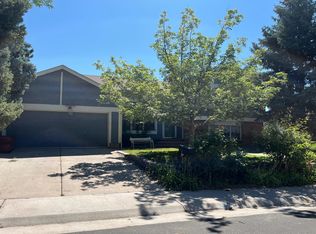 754 S Granby Cir, Aurora, CO 80012