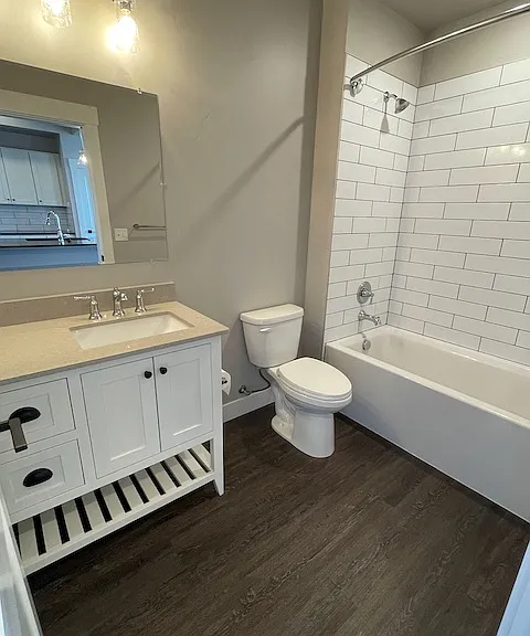 605 N 7th Ave #201 — Photo 12