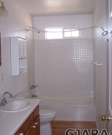 2nd image of 4280 Applewood Ct