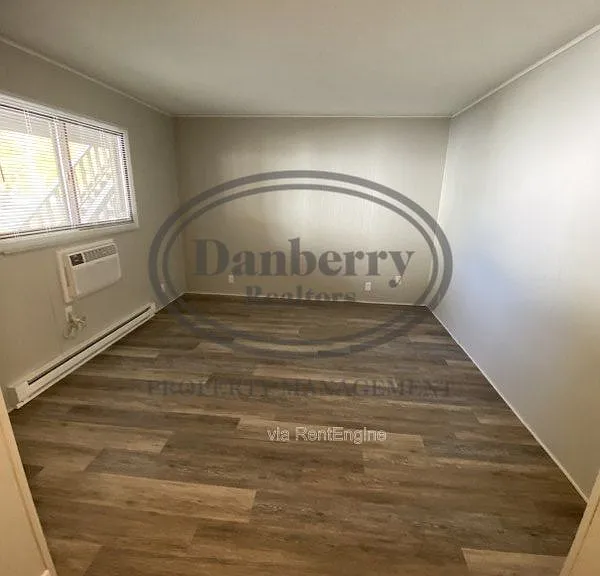 725 N Cory St #C — Photo 7