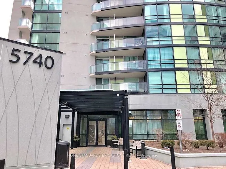 5740 Yonge St #2105 — Photo 1