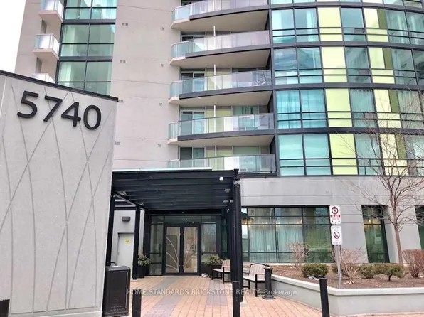 5740 Yonge St, Toronto, ON