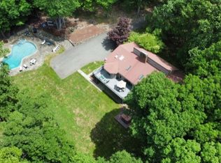 3 India Brook Dr, Mendham, NJ