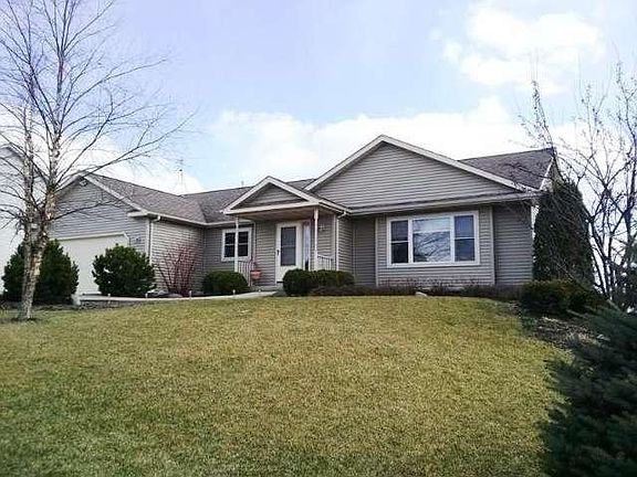 2nd image of 1405 Beacon Dr