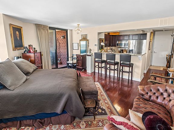 5th image of 3660 N Lake Shore Dr APT 2812