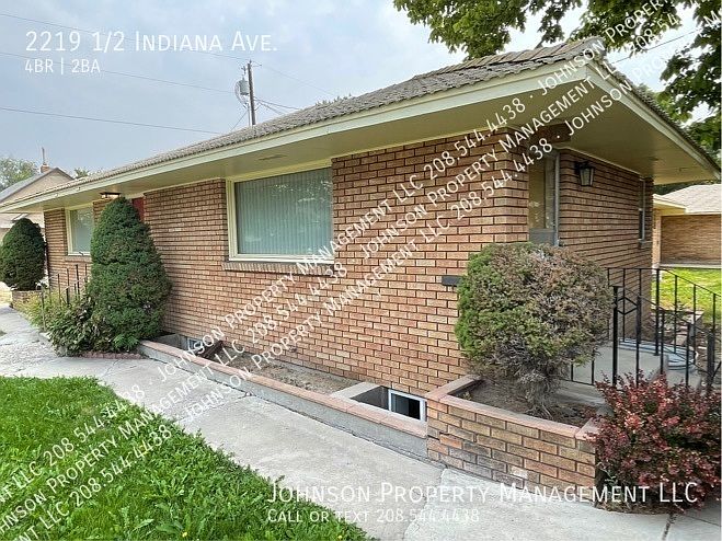 1st image of 2219 1/2 S Indiana Ave