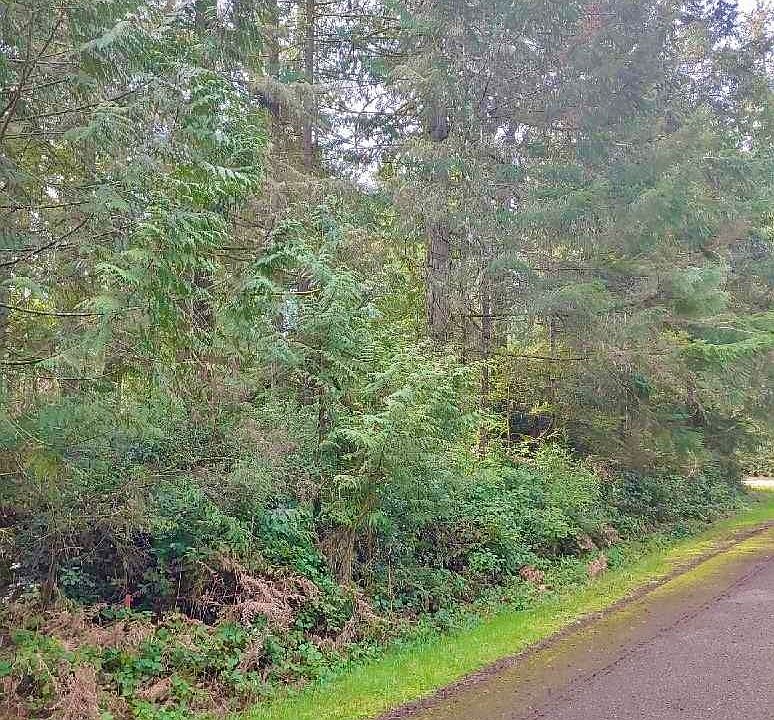1st image of 11811 Country Club Drive