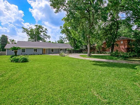 3rd image of 267 Midway Dr