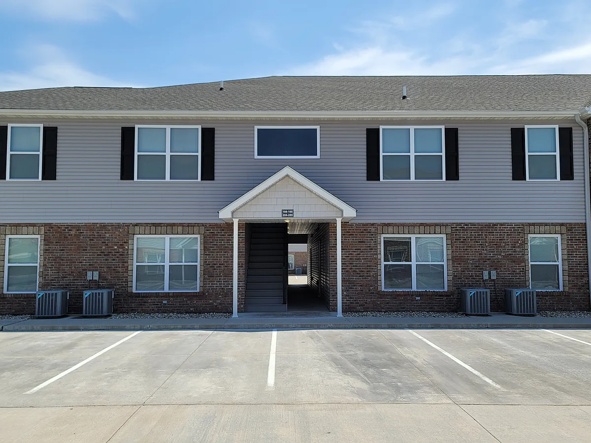 Building Photo - 1 Hundred West Apartments