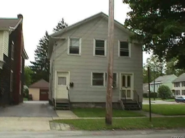 119 Main St, New York Mills, NY 13417