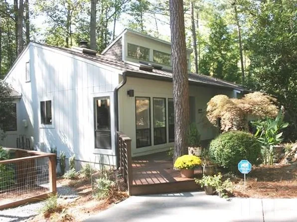 125 Becket Bnd, Pittsboro, NC 27312