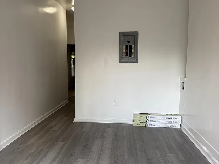 1112 W Glenwood Ave #1 — Photo 4