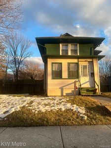 240 Nelson St, Pontiac, MI, 48342