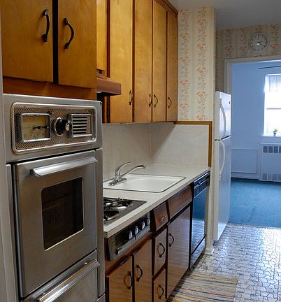 5th image of 88-29 155th Ave #6
