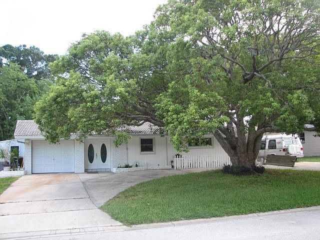 Sensational Seminole Home with In-Law Quarters