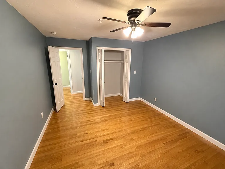 571 Freeport St #2 — Photo 9