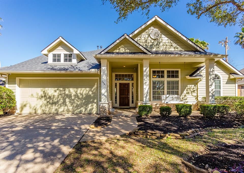 1st image of 3442 Chambers Cir