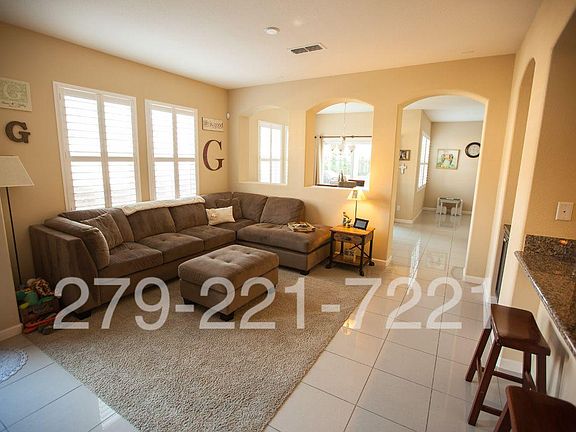 2nd image of 8058 Linda Isle Ln