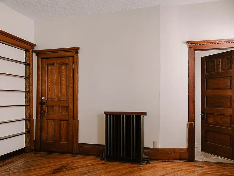 2117 Colfax — Photo 3