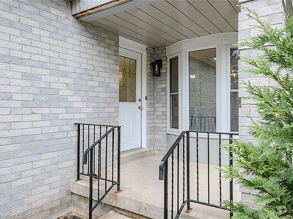 4th image of 113D Aubigny Rd