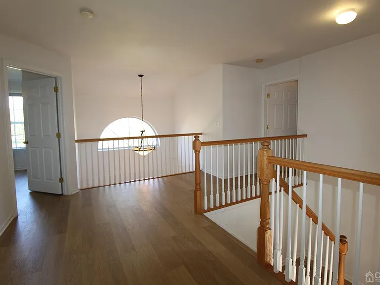 27 Pin Oak Dr — Photo 11