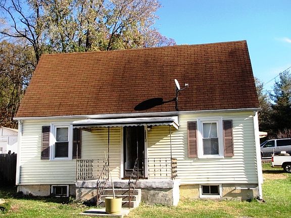 2nd image of 1227 Westside Blvd NW