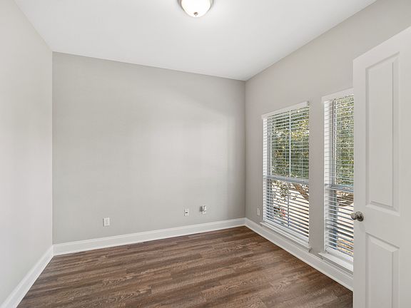 4th image of 6706 Nora Vista Way