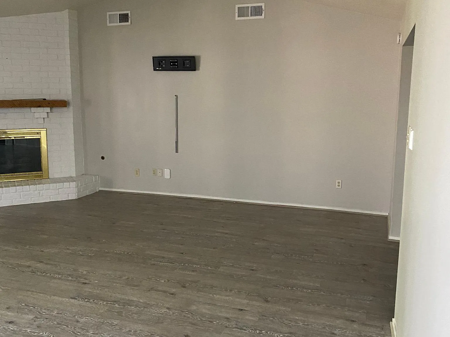3 bed, 1538 sqft, $1,995 — Photo 3