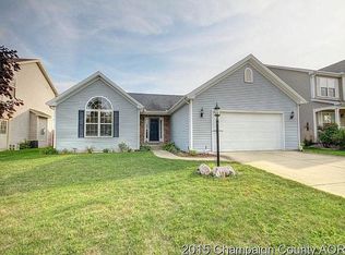 105 Clover Ave, Savoy, IL 61874