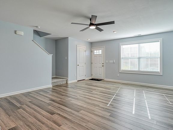 3rd image of 159 Barrington Creek Rd