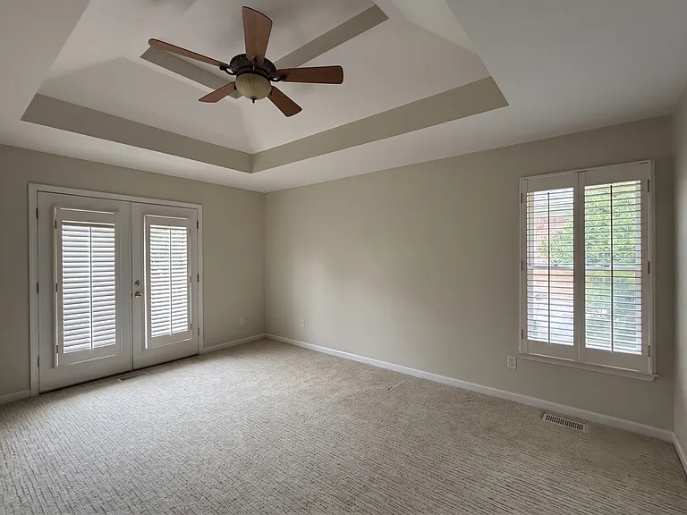 174 Cavalry Dr — Photo 12