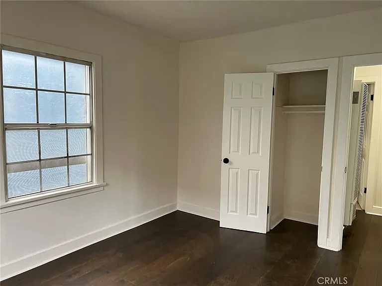 5610 S Saint Andrews Pl — Photo 5