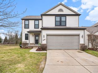 10054 Pond View Trl, Holly, MI 48442