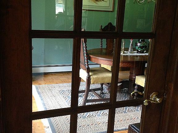 Door to dining room